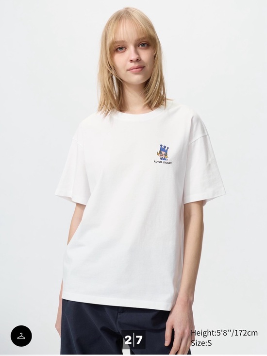 Uniqlo Tops - POP MART x Uniqlo MOLLY - UT Graphic T-Shirt- Anniversary Exclusive- L